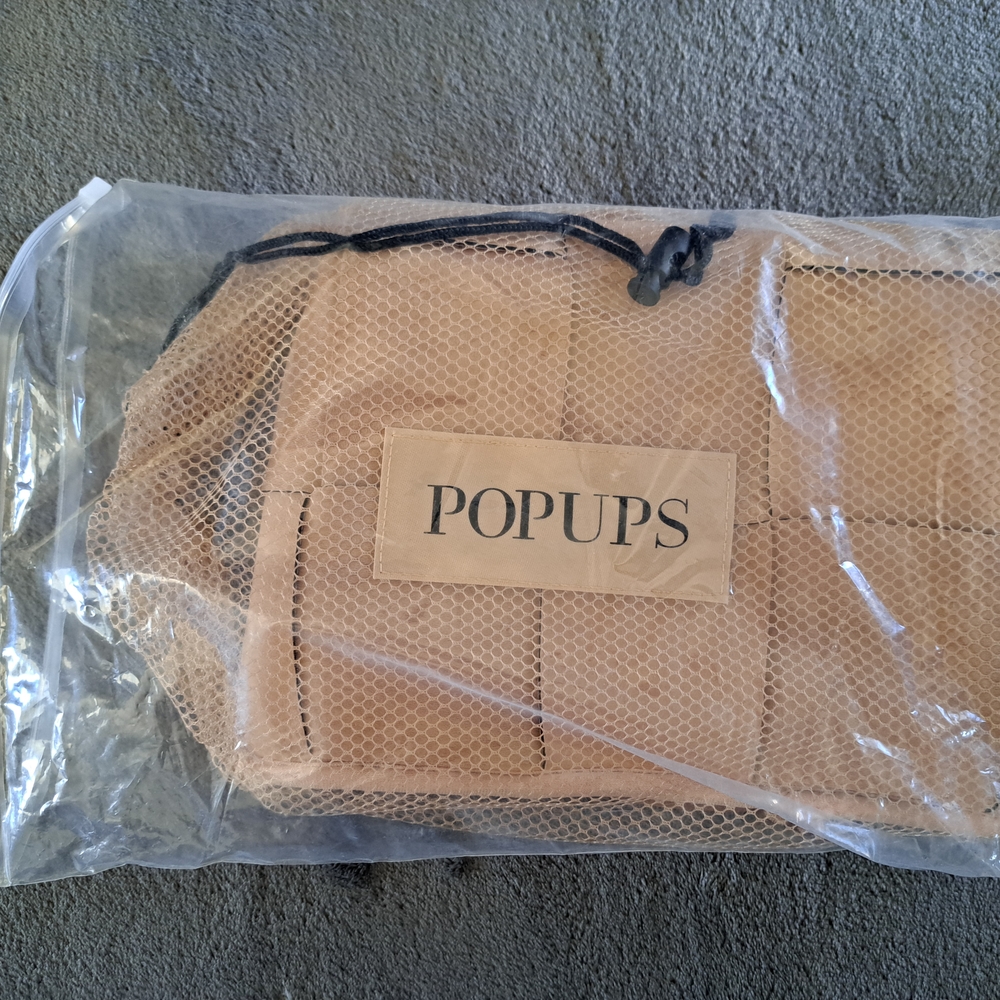 Popups New Tan Woven Bag - Picture 2 of 9